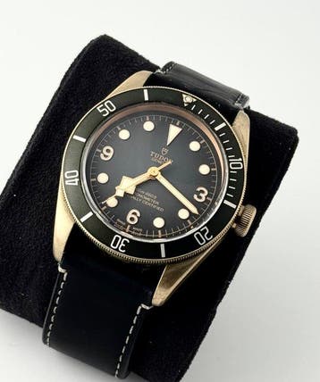 Tudor - Black Bay Bronze - 79250BA - Heren - 2023