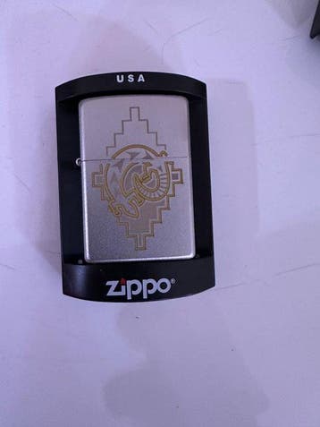Zippo - Aansteker - IJzer (gegoten/gesmeed)