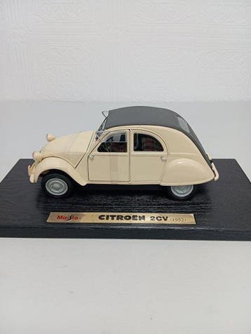 Maisto 1:18 - Modelauto - Miniature de la célèbre Citroën