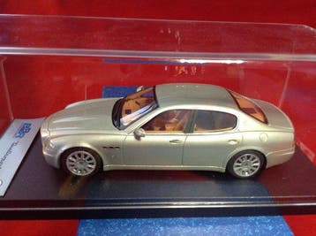 BBR 1:43 - Model sportwagen - ref. #BBR152B Maserati, Nieuw