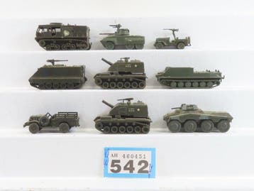 Roco Minitanks 1:87 - Model militair voertuig (9) - 9, Nieuw