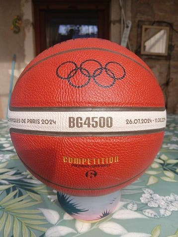 Jeux olympiques - 2024 - Basketbal - bal, Nieuw