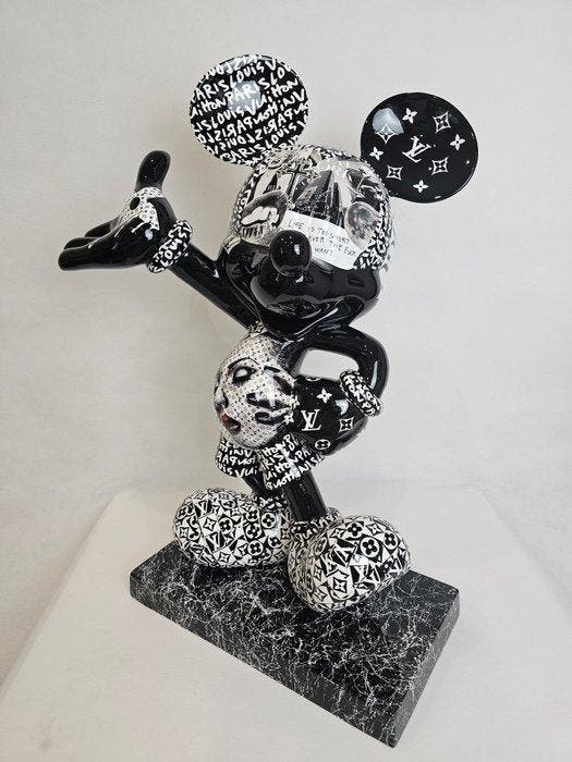 ArtBrut by Ann - Mickey Mouse Black & White Fashion Collage, Antiek en Kunst, Kunst | Designobjecten