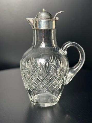 Cruche - Crystal decanter with a silver setting. Holland,
