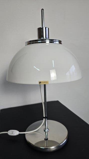 Meblo - Harvey Guzzini - Bureaulamp - Faro - Acryl -