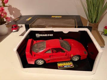 Bburago 1:18 - Modelauto - Ferrari F40