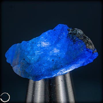Natuurlijke, zeldzaam heldere tanzaniet – intens blauw ruw