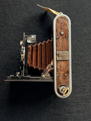 Foth Luxus with Doppel-Anastigmat 4,5/10.5cm - 120 Film