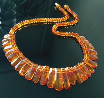 Ambre Collier unique en ambre baltique naturelle- 22 g
