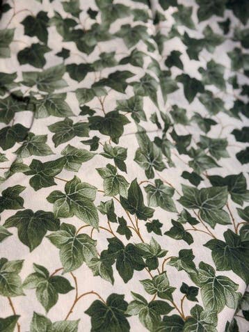 Enchevêtrements de lierre - Tissu fantaisie à la manière de