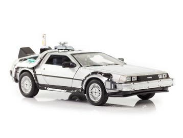 Welly 1:24 - Modelauto - DeLorean Time Machine - Back To The, Nieuw