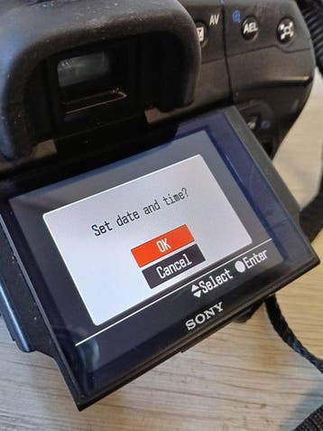 Sony 300 Digitale camera, Audio, Tv en Foto, Nieuw