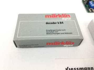 Märklin, Viessmann H0 - 6084/5213 - Elektronica (3) - 3, Nieuw