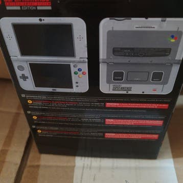Nintendo - New 3DS XL - New Nintendo 3DS SNES Edition nuovo