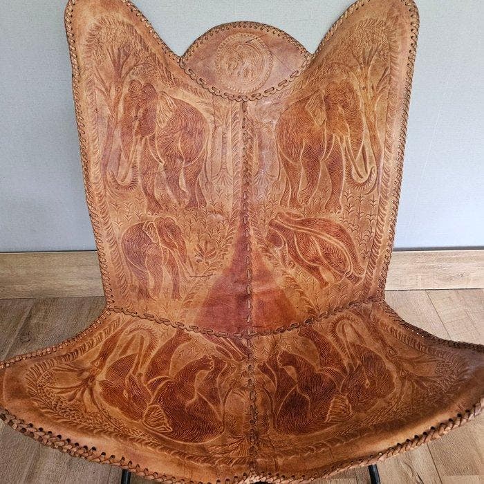 Chaise - Chaise papillon Butterfly (3107) - Cuir, Métal -, Antiek en Kunst, Kunst | Designobjecten