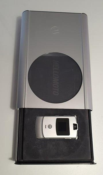 Motorola RAZR V3 - Mobiele telefoon - In originele, Nieuw