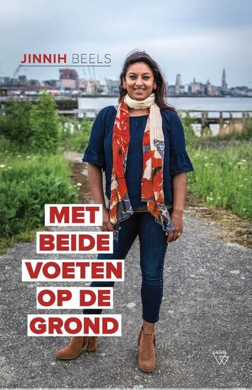 Met beide voeten op de grond 9789492419293 Jinnih Beels, Verzenden, Gelezen, Jinnih Beels