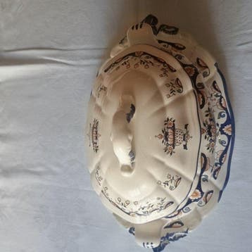 Tureen (2) - Creamware - Soepterrine van faience, Antiek en Kunst