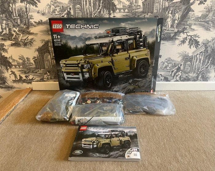 Lego Set - 42110 - Technic - Land Rover Defender, Enfants & Bébés, Jouets | Duplo & Lego