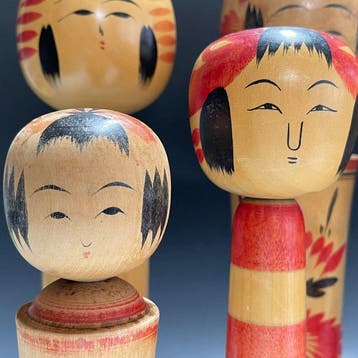 Traditionele Kokeshi / Dento Kokeshi-poppen - Japan - Shwa