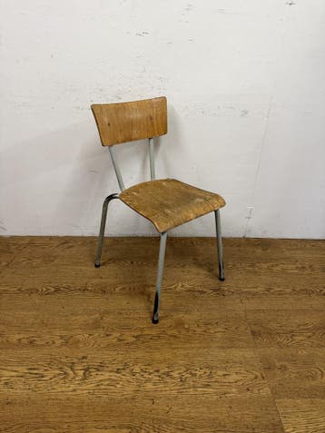 Gebruikte Schoolstoel - S4302, Huis en Inrichting, Stoelen, Ophalen, Nieuw