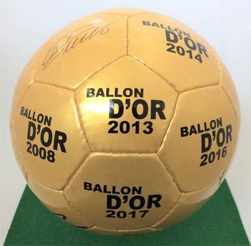 Ballon DOr - Cristiano Ronaldo - 2020 - ballon de football