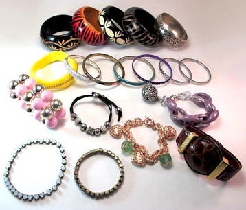 Themacollectie - 19x armbanden - Ferré; other brands