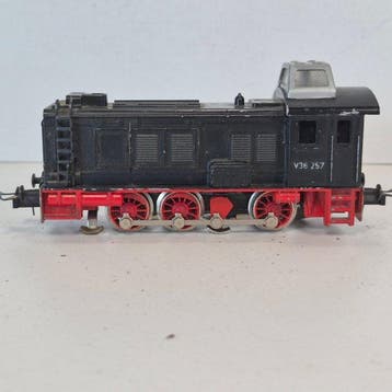 Trix International H0 - 2461 - Diesellocomotief (1) - V36, Hobby & Loisirs créatifs, Trains miniatures | HO