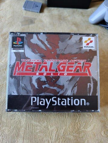 Sony - PlayStation & Metal Gear Solid - Videogameconsole +