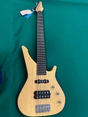MANNE - Newport BN5 - - 5-snarige elektrische basgitaar -, Muziek en Instrumenten, Nieuw