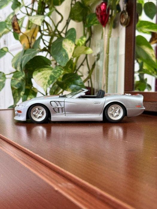 Bburago & Maisto 1:18 - Modelauto (4) - Shelby Series 1 -, Hobby & Loisirs créatifs, Voitures miniatures | 1:5 à 1:12
