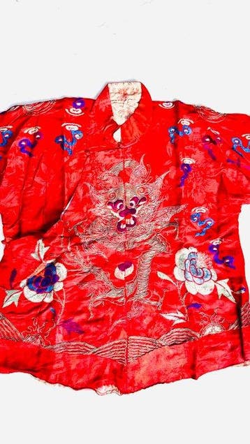 robe dé céramique en soie brodé - Chine - Dynastie Qing