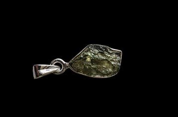 Moldaviet HQ moldavite solid silver pendant - Hoogte: 2.7 cm, Collections