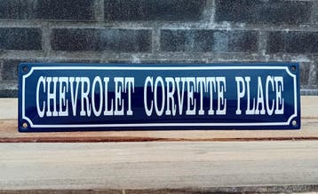 Chevrolet Corvette place, Verzenden