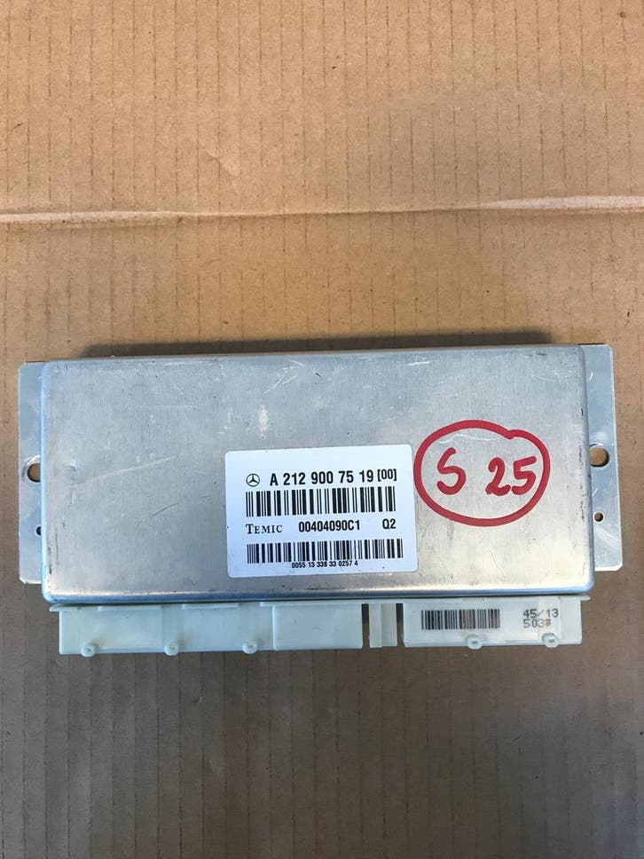 Mercedes CLS W212 ophangmodule 2129007519, Autos : Pièces & Accessoires, Suspension & Châssis, Envoi