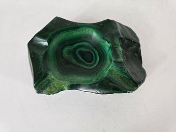 malachiet Gepolijste - Hoogte: 4.5 cm - Breedte: 15.5 cm-