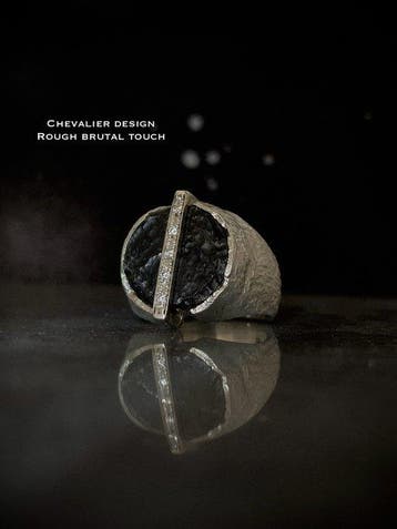 Ring van zilver, met de hand gesmeed, uniek exemplaar ter
