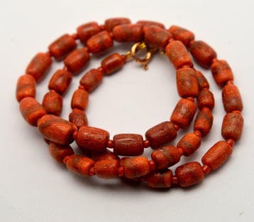 Koraal - Fijn rood koraal - 42 cm - 15,9g - Halsketting, Verzamelen, Mineralen en Fossielen