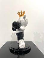 Van Apple - The Boxing Bear Chanel- Large