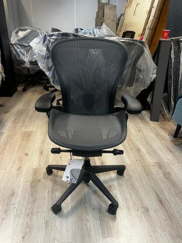 Herman Miller Aeron Remastered - Nieuw - Posturefit, Verzenden, Bureaustoel