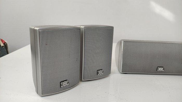 JBL - 138CEN/138SAT Luidsprekerset, TV, Hi-fi & Vidéo, Radios