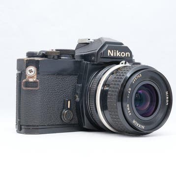 Nikon FM Black + Ai-S Nikkor 35mm F2.8 Analoge camera, Nieuw
