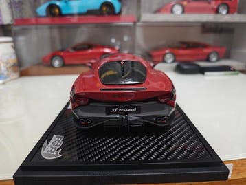 BBR 1:18 - Modelauto - Alfa Romeo 33 stradale Rosso alfa
