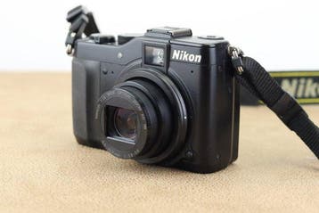 Nikon Coolpix P7000 Appareil photo numérique
