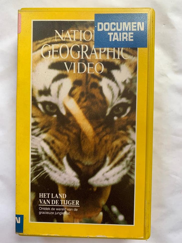NATIONAL GEOGRAPHIC VIDEO HET LAND VAN DE TIJGER (EX RENTAL), Cd's en Dvd's, VHS | Film, Gebruikt