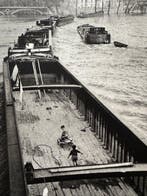 Willy Ronis (1910–2009) - La Péniche aux enfants, 1959