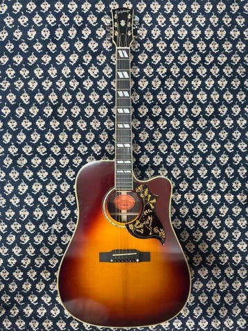 Epiphone - Hummingbird Deluxe EC – All Solid – Inspired by, Muziek en Instrumenten, Snaarinstrumenten | Gitaren | Akoestisch, Nieuw