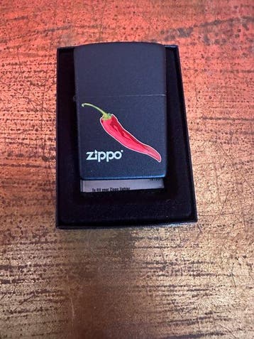 Zippo - Aansteker - IJzer (gegoten/gesmeed), Nieuw