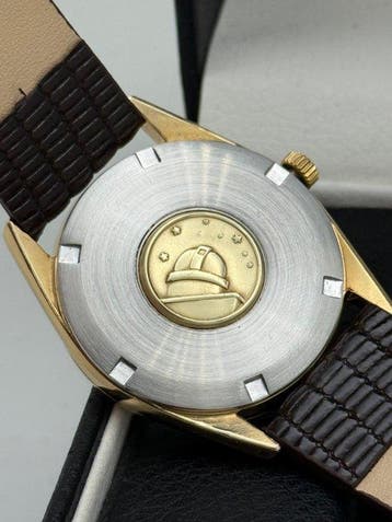 Omega - Constellation Automatic Chronometer Green Dial