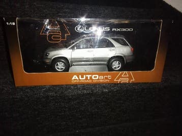 Autoart 1:18 - Voiture miniature - Lexus RX300